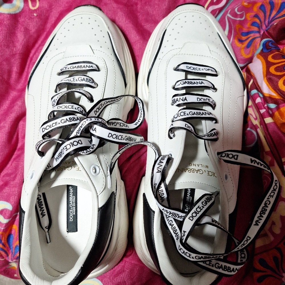 Dolce retro sneakers - Size 10
